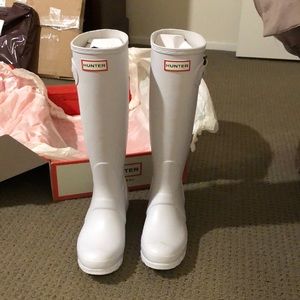 NIB Original Tall White Hunter Boots